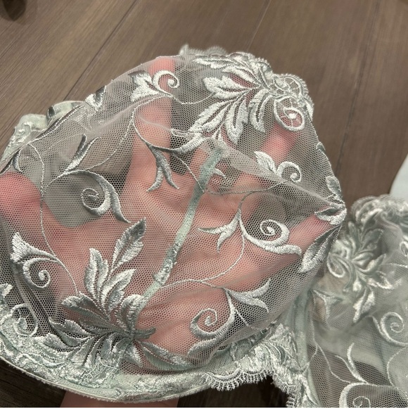 Soma Sensuous Lace Bra - Picture 6 of 10